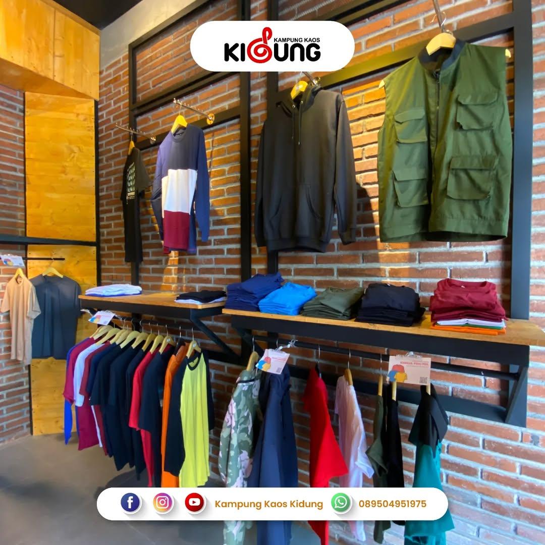 Display Produk di Toko